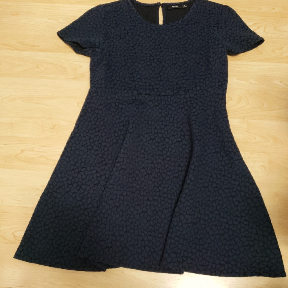 🍁Blue Black Fit & Flare Apt. 9 M
